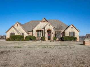 14100 Cromer Dr, Newark, TX 76071