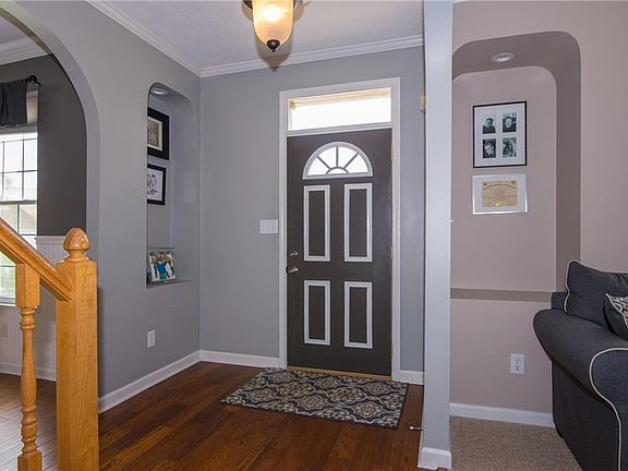 4th image of 7934 Cobblesprings Dr