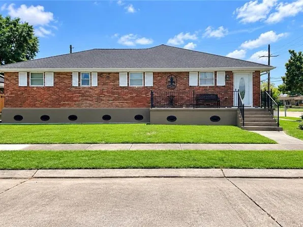 1233 Curtis St, Harvey, LA 70058