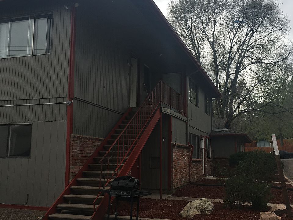 2nd image of 311 University Dr