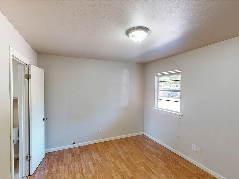13858 S 292nd East Ave #B — Photo 13