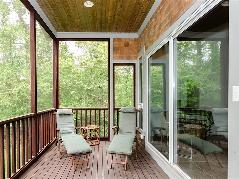 3 Nonquitt Ave — Photo 10