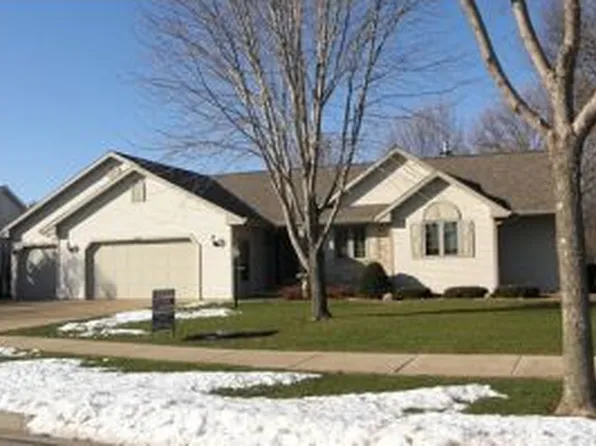 2328 Hopf Ln, De Pere, WI 54115
