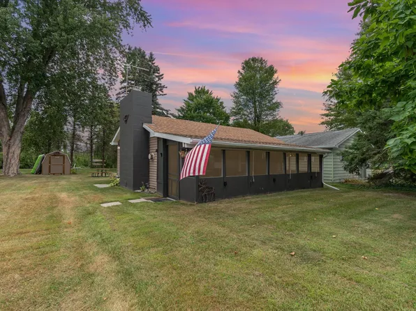2945 E Henderson Lake Rd, Prescott, MI 48756