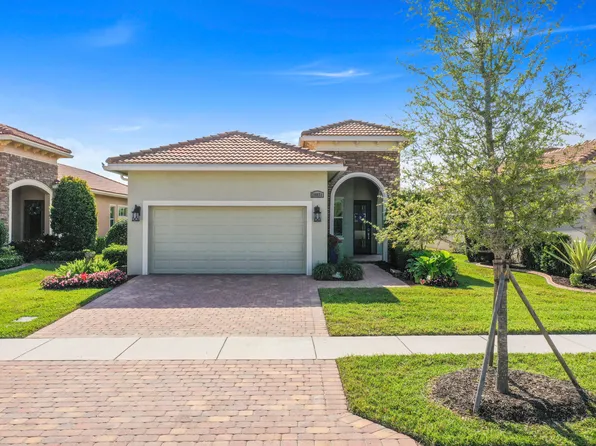 20021 SW Caserta Way, Port St Lucie, FL 34986