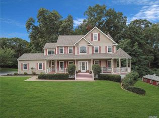 21 Anna Ct, Wading River, NY 11792