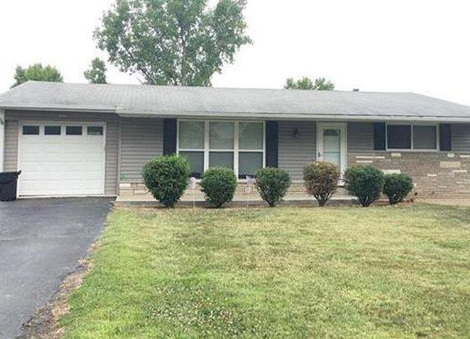 1st image of 11919 Barkman Dr