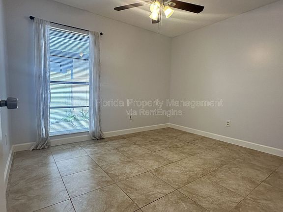 4th image of 2709 Shadybranch Dr #1