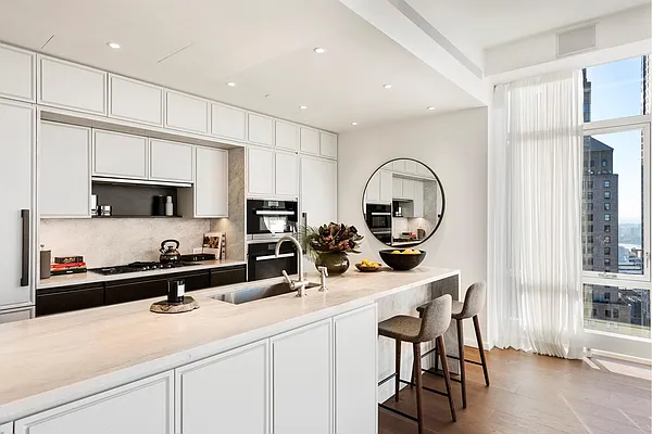 Sold by Douglas Elliman | media 22