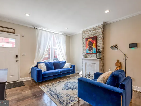 2017 Pierce St, Philadelphia, PA 19145