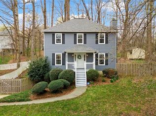 4012 Briar Glen Ct, Winston Salem, NC 27127