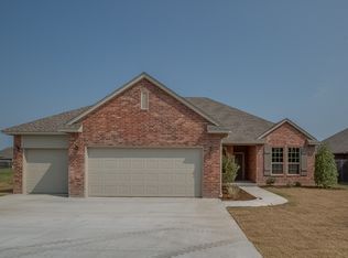 20681 Twisted Oak Rd, Harrah, OK 73045