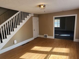 636 38th St, Des Moines, IA 50312