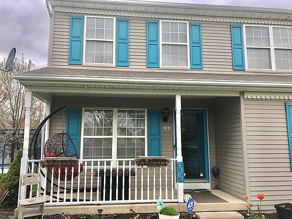 3rd image of 3101 Glen Ave