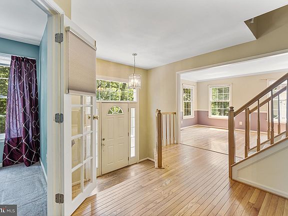 5th image of 2026 Farragut Dr