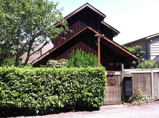 13710 Riviera Pl NE, Seattle, WA 98125