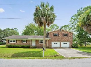 104 Pine St, Saint Marys, GA 31558