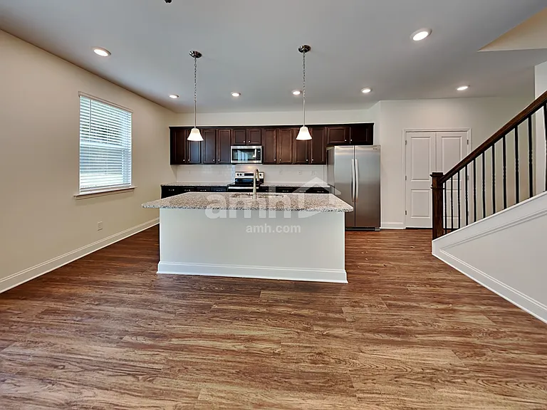 1146 Bethany Dallas Dr — Photo 3