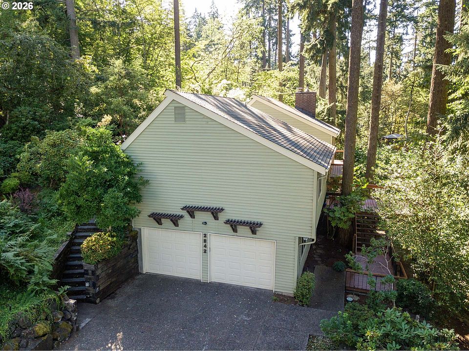 1st image of 2842 Greentree Way