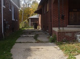 8861 Meyers Rd, Detroit, MI 48228