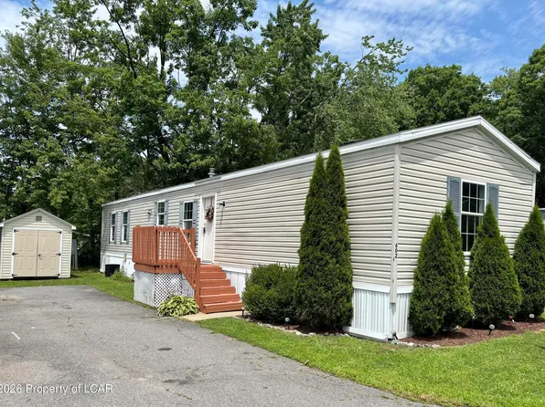 602 6th St, Moosic, PA 18507