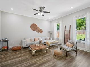 4520 Garrison St, Dallas, TX 75216