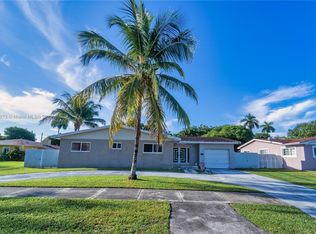 430 NE 145th St, Miami, FL 33161