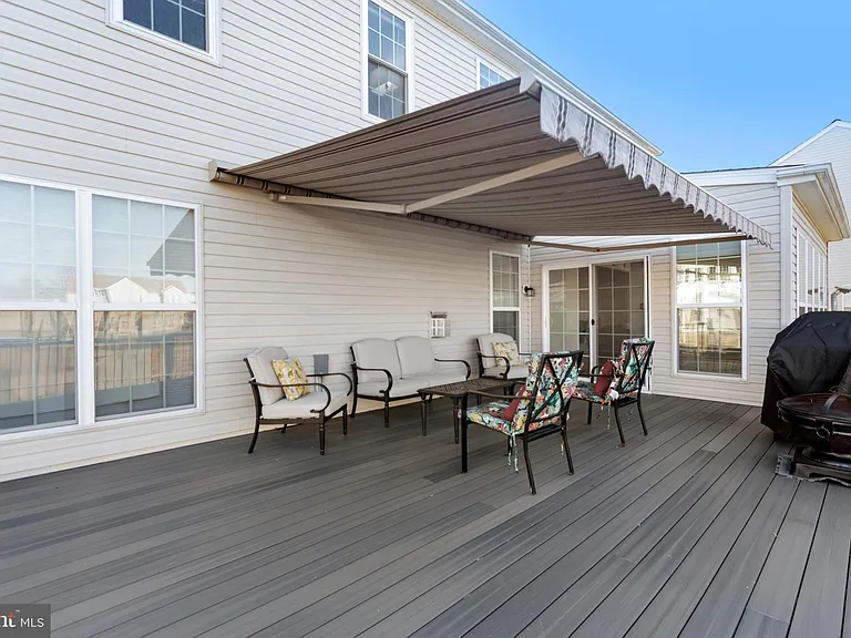 84 Wyndale Ct — Photo 22