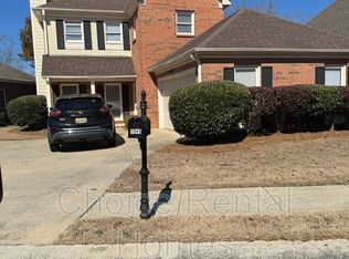 1945 Stonebrook Ln, Birmingham, AL 35244