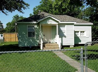 4801 14th St, Bacliff, TX 77518