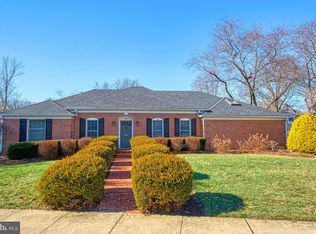 141 Woodberry Rd NE, Leesburg, VA 20176