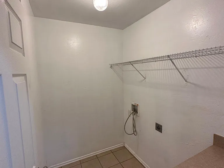 809 Beechwood Way — Photo 20