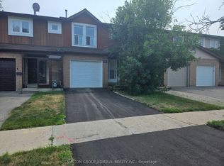 121 Castle Rock Dr, Richmond Hill, ON L4C 5W4