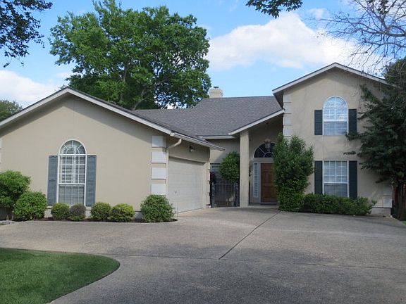 4th image of 534 Sand Bend Dr