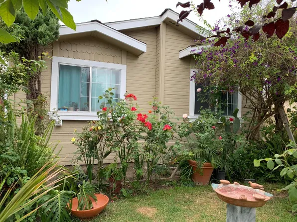 704 Garner Ave APT 49, Salinas, CA 93905