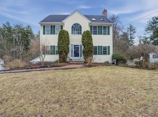 18 Slater St, Attleboro, MA 02703