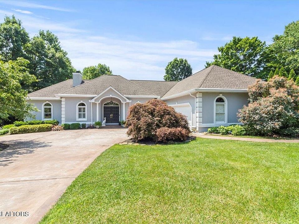 1st image of 7049 Lake Bluff Ct