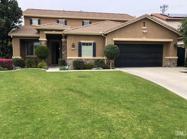 7315 Ellington Dr, Bakersfield, CA 93312