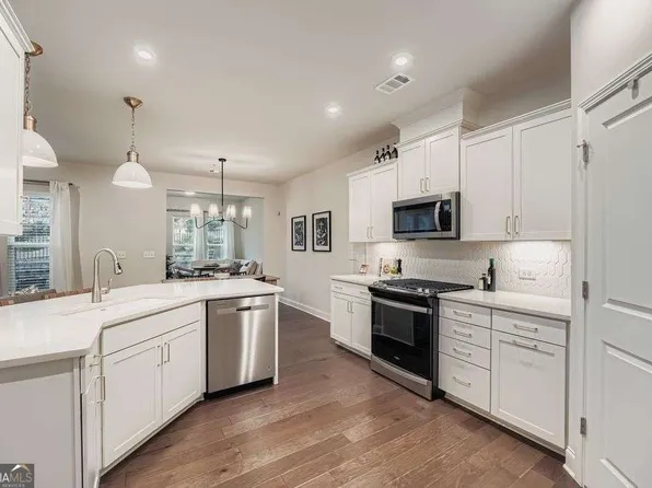 354 Watson Ave, Woodstock, GA 30189