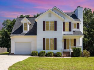609 Hyannis Dr, Holly Springs, NC 27540