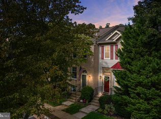 6597 Skylemar Trl, Centreville, VA 20121
