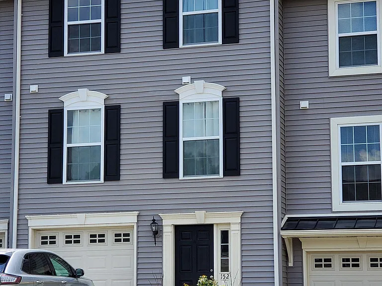 152 Kestrel Ln — Photo 2
