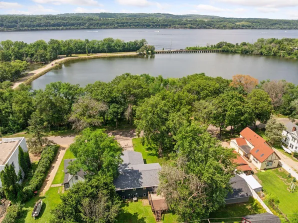 106 1/2 North St, Hudson, WI 54016