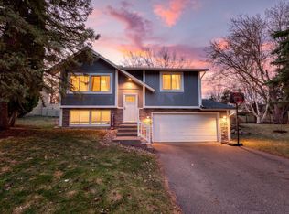 8509 Morgan Ln, Eden Prairie, MN 55347