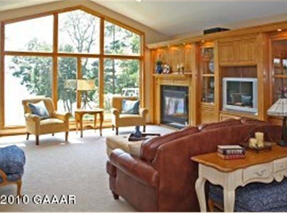 4th image of 12170 Maple Springs Dr SE