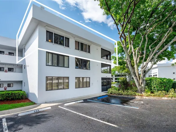 1410 Sheridan St APT 27I, Hollywood, FL 33020