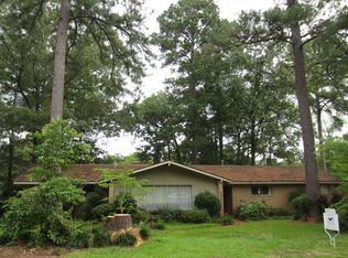 1032 Honeysuckle Rd, Magnolia, AR 71753