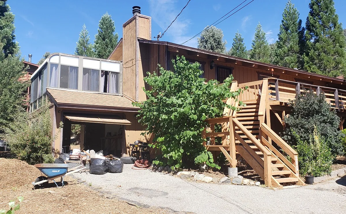3 bed, 1.5 bath, 1516 sqft, $1,900 — Photo 3