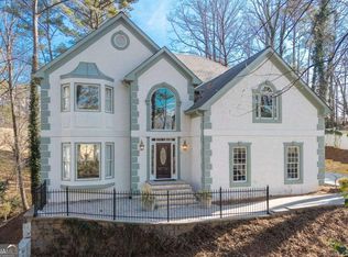 9570 Huntcliff Trce, Sandy Springs, GA 30350