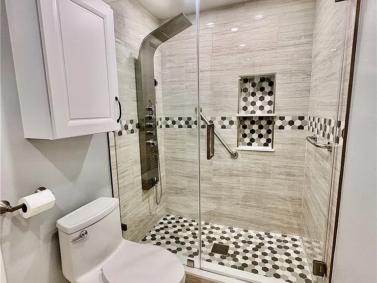 1407 Pecan Grove Dr — Photo 14